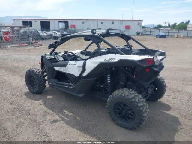 2019 CAN-AM MAVERICK X3 3JBVGAW41KK000394 Photo 2
