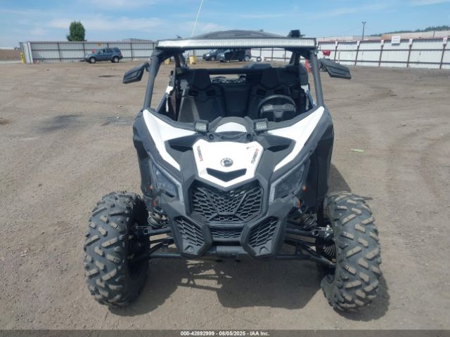 2019 CAN-AM MAVERICK X3 3JBVGAW41KK000394 Photo 4