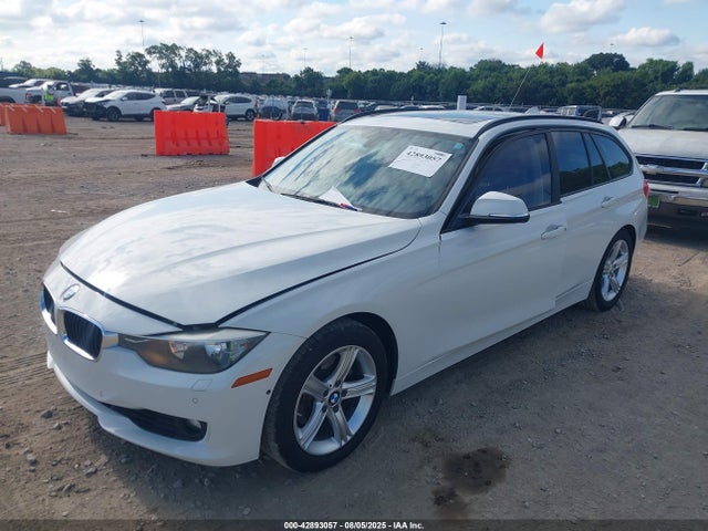 BMW 2014 2014 WBA3G7C56EF186055 Image 2