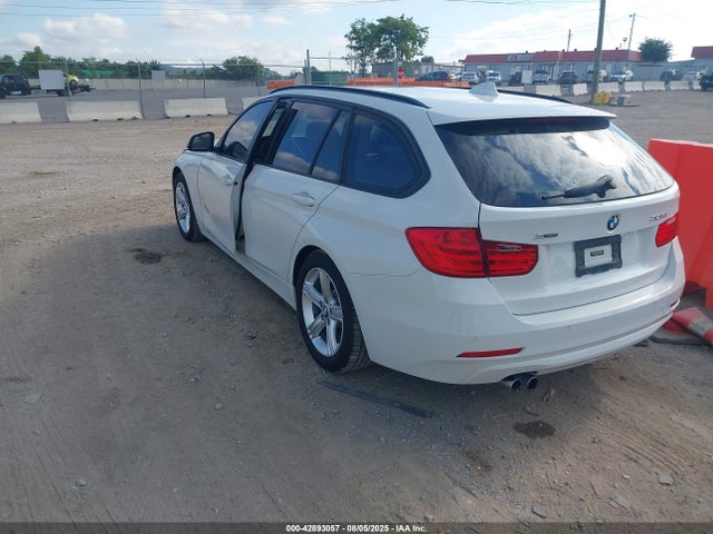BMW 2014 2014 WBA3G7C56EF186055 Image 3