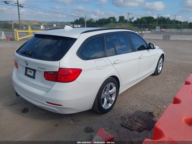 BMW 2014 2014 WBA3G7C56EF186055 Image 4