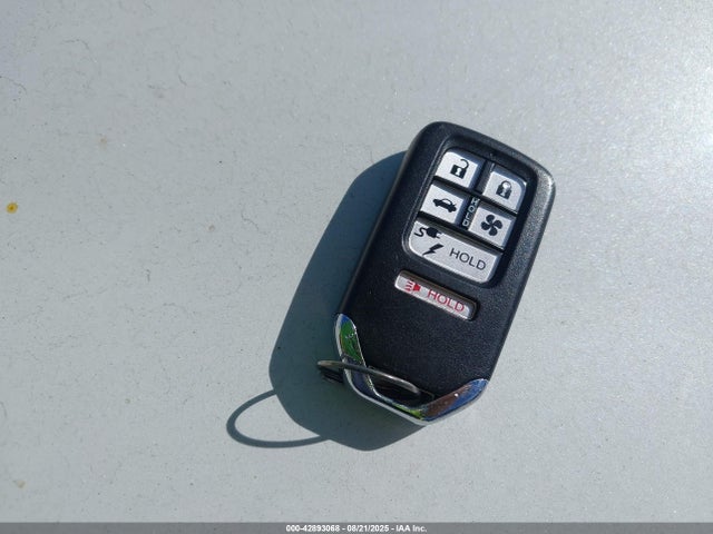 JHMZC5F30JC006439 Honda leb3(h4)