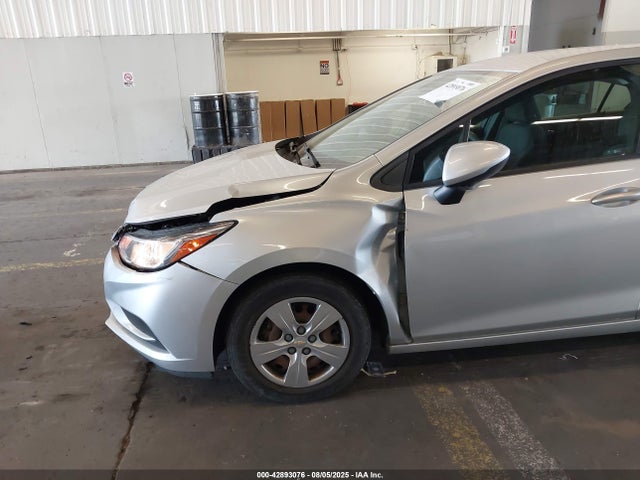 1G1BC5SM9H7212842 Chevrolet le2 -di: direct injection, vvt: variable valve timing, gen, alum