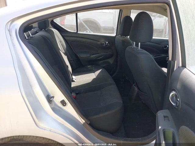 3N1CN7AP1HK436141 Nissan 2017