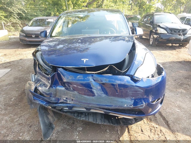 5YJYGDED0MF163305 Tesla Model Y
