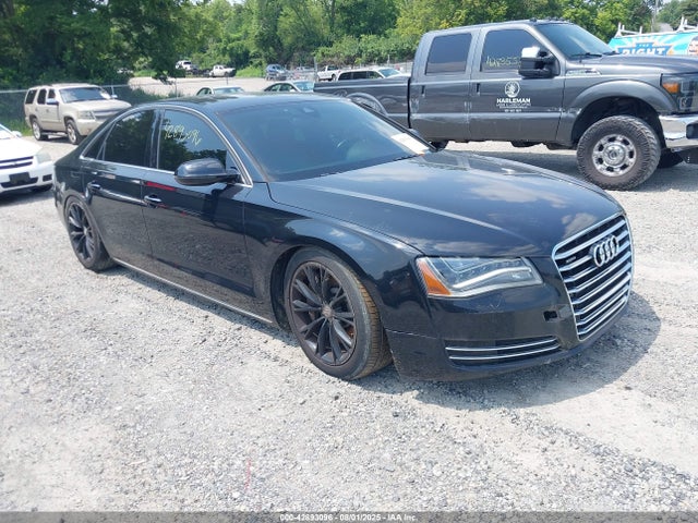 2011 AUDI A8 WAUAVAFD0BN000699 Photo 0