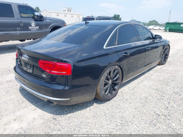 2011 AUDI A8 WAUAVAFD0BN000699 Photo 3