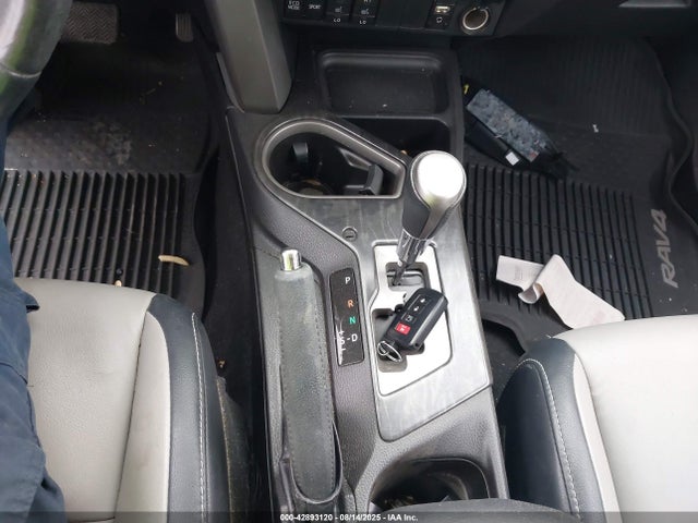 2T3YFREV5HW313577 Toyota 2ar-fe