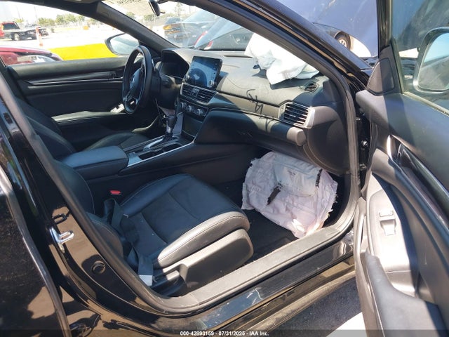 Honda l15be 2018 1HGCV1F32JA094370 Image 5
