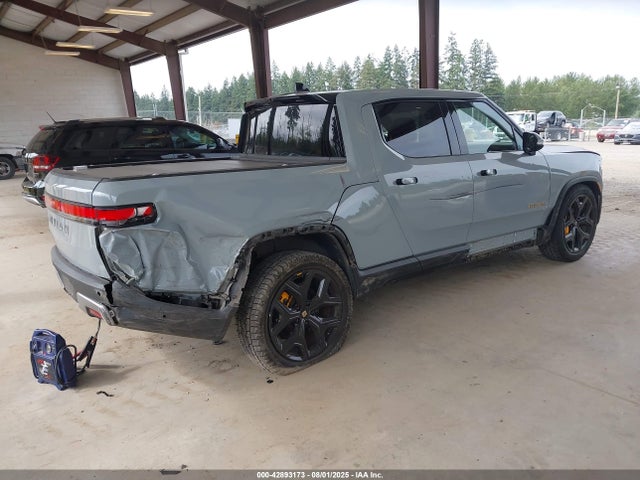 Rivian r1t 2022 7FCTGAAA8NN009099 Image 4