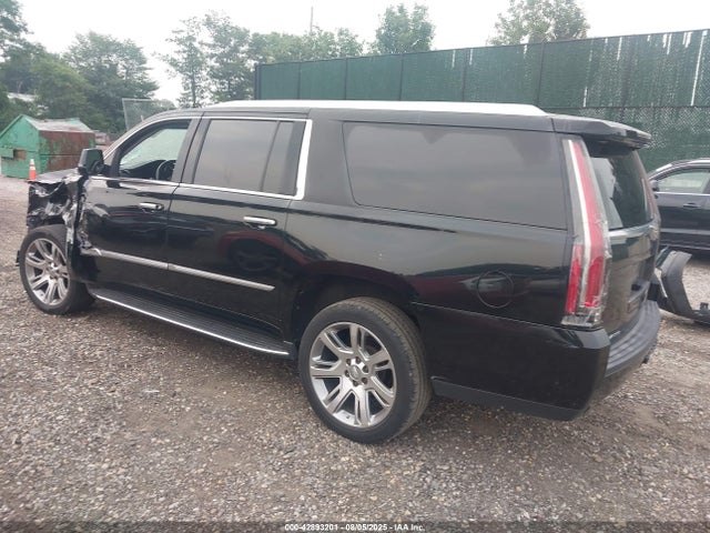2019 CADILLAC ESCALADE ESV 1GYS4HKJ6KR284003 Photo 2