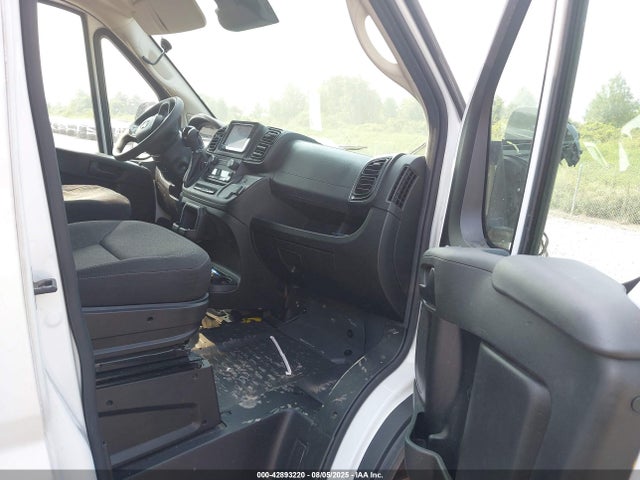 Продажа на аукционе авто 2023 Ram Promaster 3500 Cargo Van High Roof 159 Wb Ext, vin: 3C6MRVJG4PE510084, номер лота: 42893220