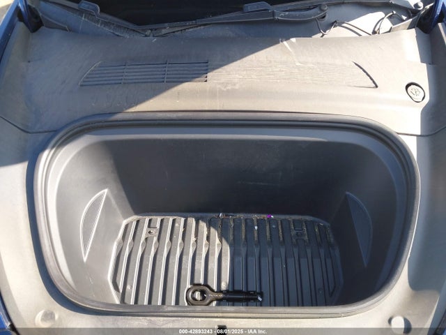 5YJYGDEE5MF068439 Tesla Model Y