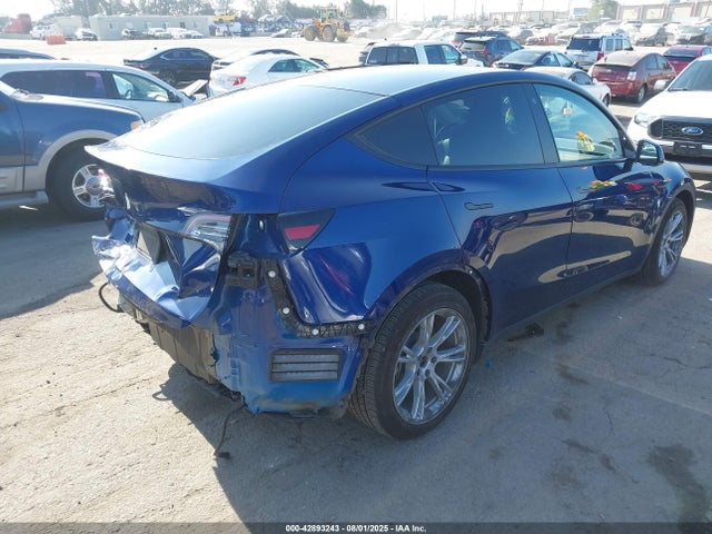 5YJYGDEE5MF068439 Tesla Model Y
