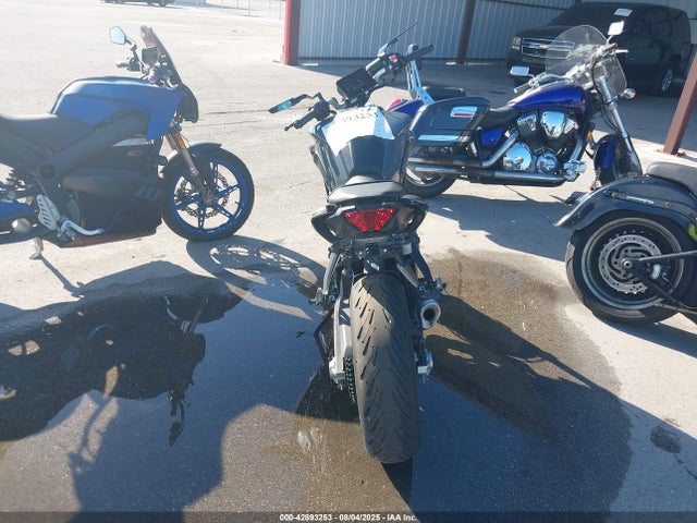 Yamaha Mtn690 (mt-07) 2023 JYARM32E4PA007474 Image 6