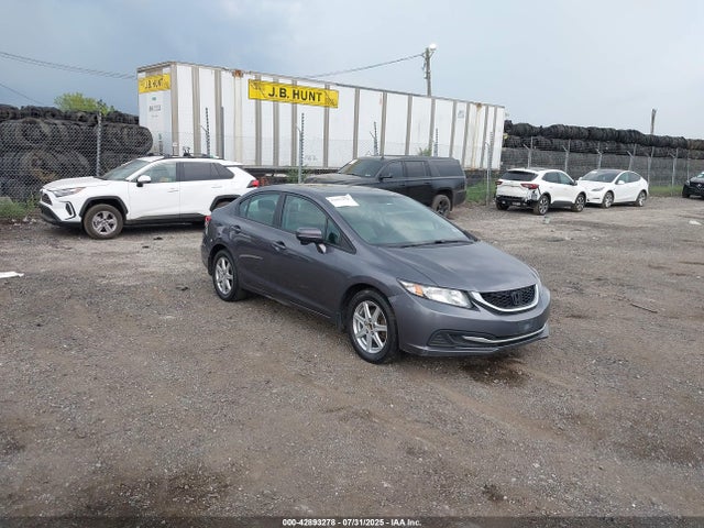 2015 19XFB2F87FE232558 main image