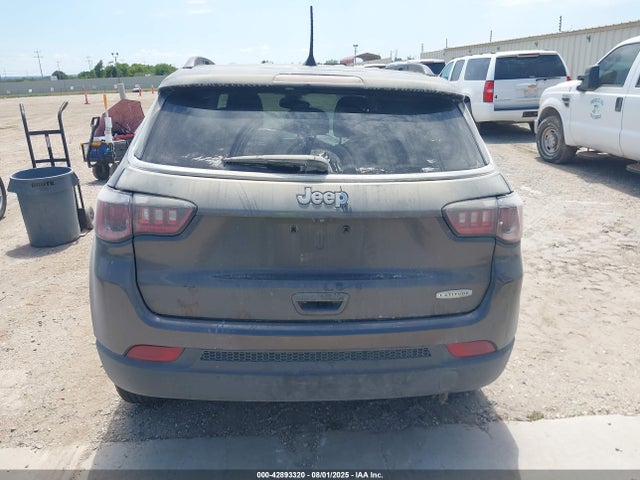 3C4NJCBB2JT286862 Jeep Compass