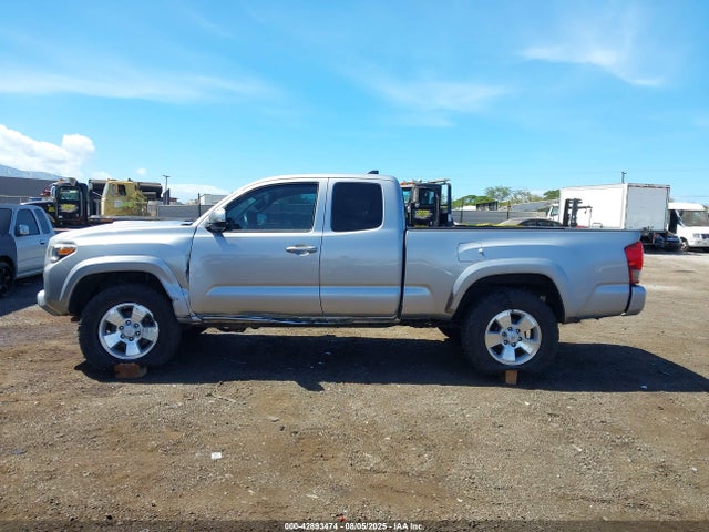 5TFSZ5AN6HX102492 Toyota Tacoma Sr5 V6