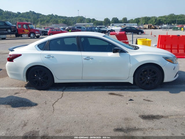 Aukcja sprzedaży 2017 Nissan Altima 2.5 Sr, vin: 1N4AL3AP8HC184709, numer aukcji: 42893482