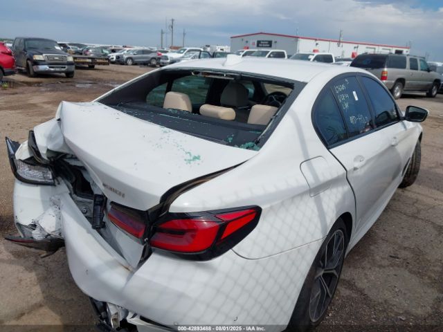 2022 BMW 530 WBA53BH01NCJ48383 Photo 3