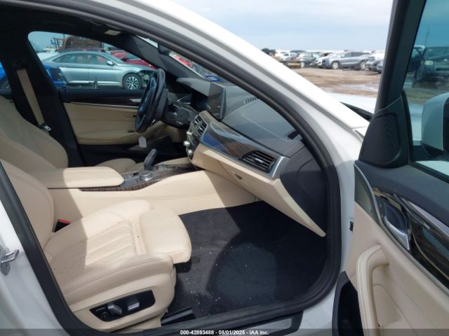 2022 BMW 530 WBA53BH01NCJ48383 Photo 4