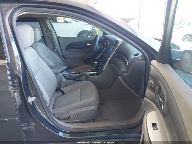 Chevrolet lkw 2014 1G11B5SL9EF154089 Image 5