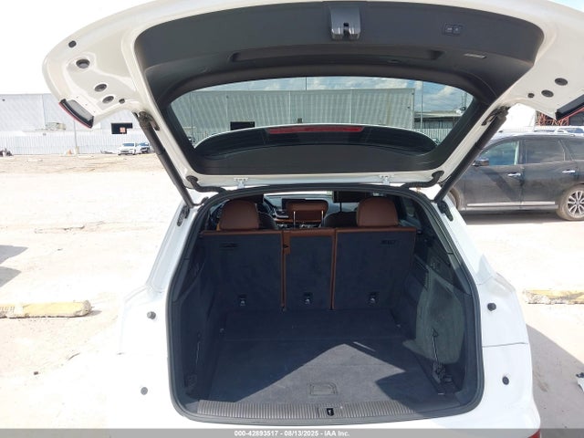 WA1BNAFY8J2174346 Audi Q5