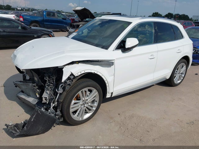 WA1BNAFY8J2174346 Audi Q5