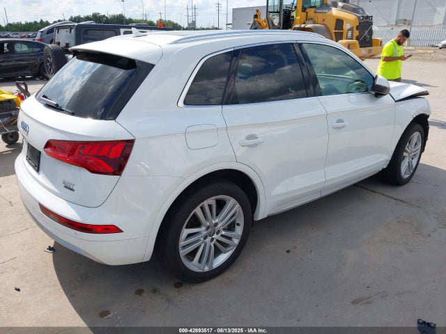 WA1BNAFY8J2174346 Audi Q5