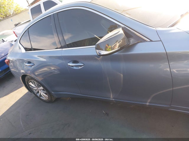 JN1EV7APXHM744286 Infiniti Q50