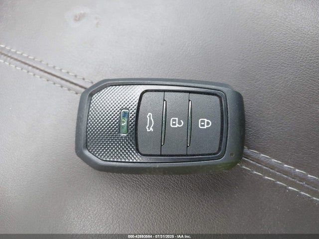 3MVDMBDL3NM413720 Mazda py
