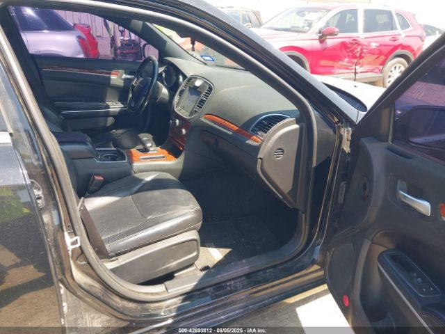 2013 CHRYSLER 300 2C3CCAAGXDH556439 Photo 4