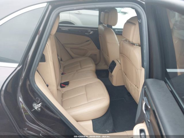 2018 PORSCHE MACAN WP1AB2A51JLB32090 Photo 7