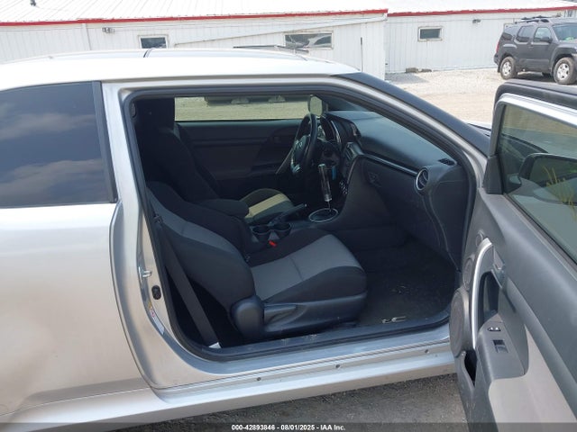 Scion 2ar-fe 2014 JTKJF5C71E3081727 Image 5