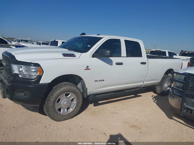 3C6UR5HL5NG281872 RAM 2022