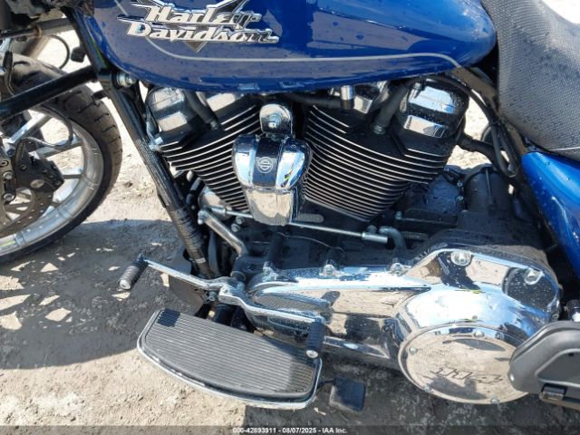 2023 HARLEY-DAVIDSON FLTRT 1HD1MFP1XPB857577 Photo 8