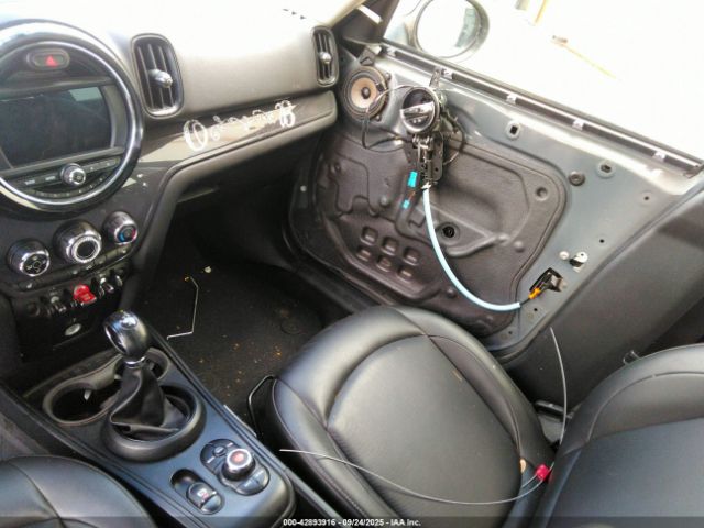 2019 MINI COUNTRYMAN WMZYS7C5XK3F45978 Photo 4