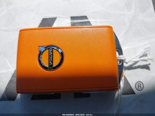 2022 VOLVO S60 RECHARGE PLUG-IN HYBRID 7JRBR0FL6NG154471 Photo 10