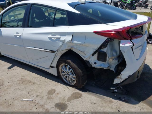 2021 TOYOTA PRIUS PRIME JTDKAMFP9M3192850 Photo 5