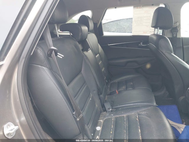 5XYPHDA54HG205187 KIA Sorento