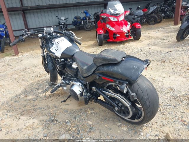 2018 HARLEY-DAVIDSON FXBR 1HD1YEJ11JC027644 Photo 2