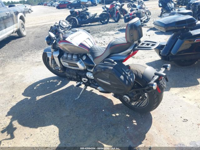 2020 TRIUMPH MOTORCYCLE ROCKET 3 SMTG10JX0LT979479 Photo 2