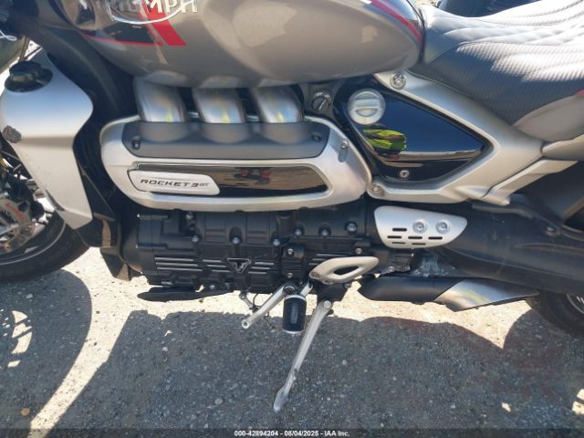 2020 TRIUMPH MOTORCYCLE ROCKET 3 SMTG10JX0LT979479 Photo 8