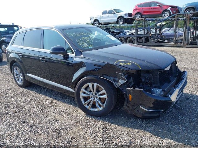 2017 AUDI Q7 WA1LAAF72HD039191 Photo 0
