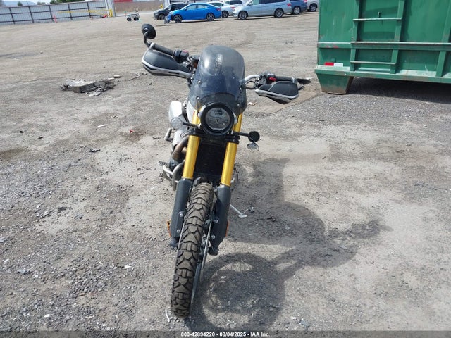 SMTD51HG0LTAB4087 Triumph Motorcycle Scrambler