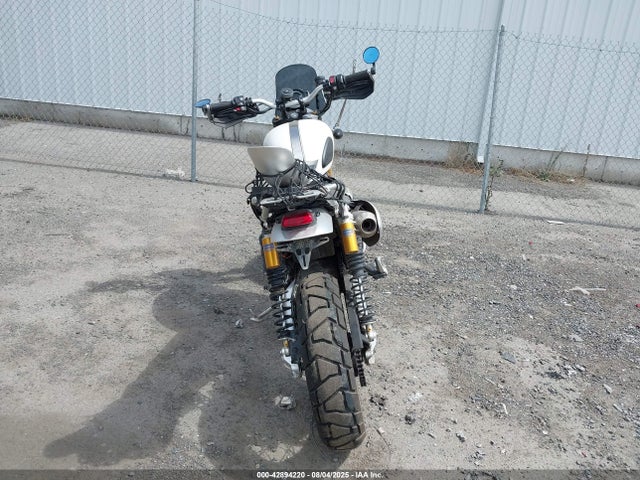 SMTD51HG0LTAB4087 Triumph Motorcycle Scrambler