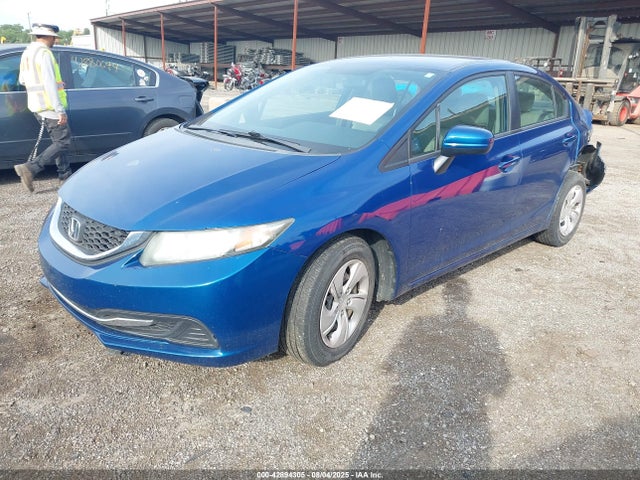 Продажа на аукционе авто 2015 Honda Civic Lx, vin: 19XFB2E51FE041838, номер лота: 42894305