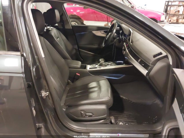 Audi 2018 2018 WAUDNAF47JA215032 Image 5