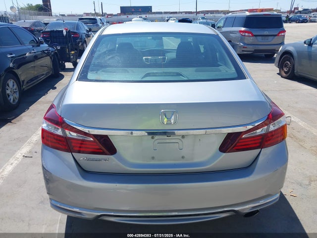 1HGCR2F38HA206433 Honda k24w1