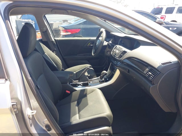 1HGCR2F38HA206433 Honda k24w1